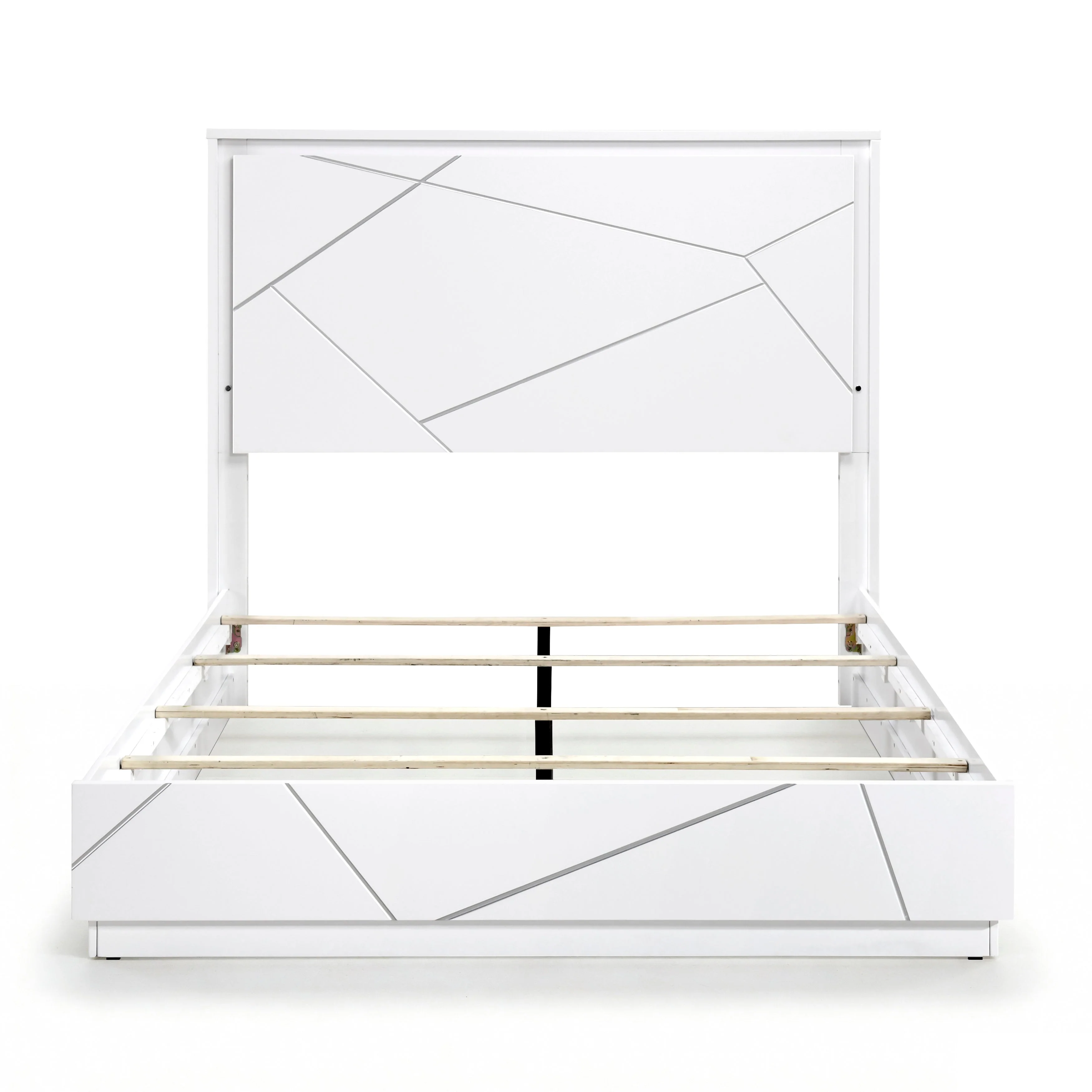 Orlo White California King Bed - Image 3