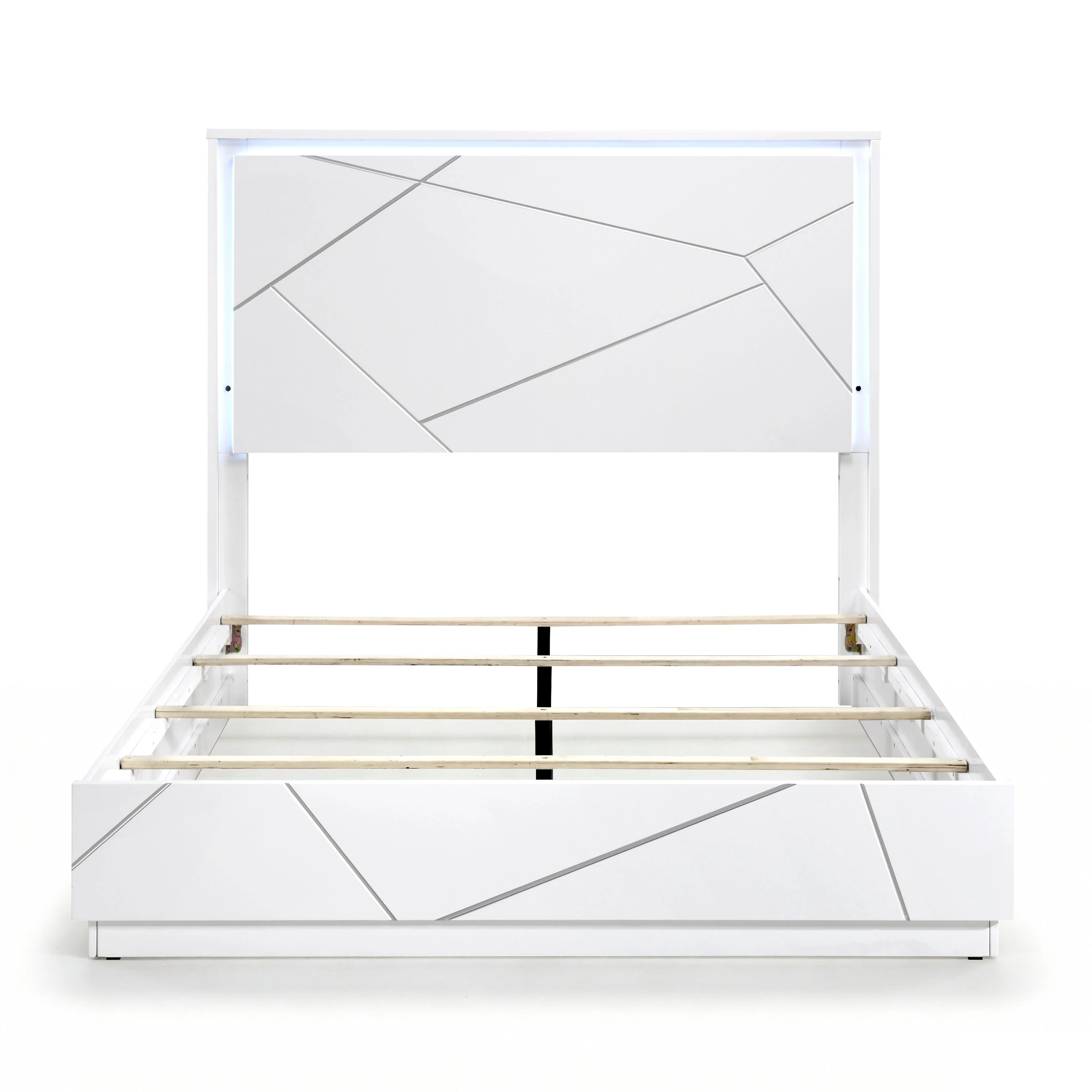 Orlo White Eastern King Bed - Image 8