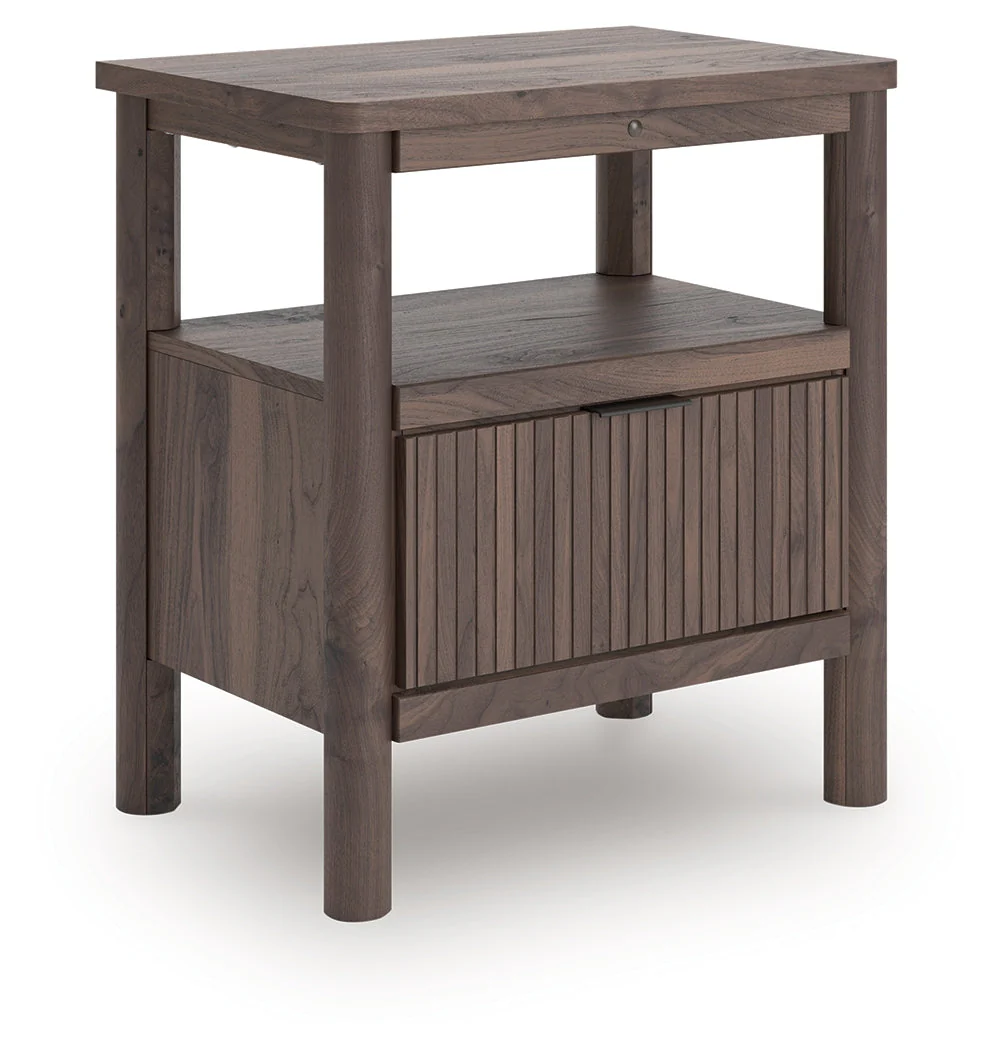 Pamytta Brown Panel Bedroom Set - Image 35