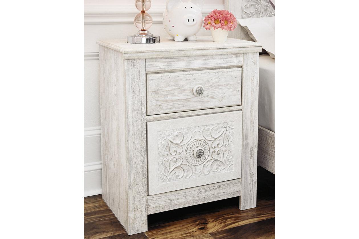 Paxberry Whitewash Nightstand - Image 11