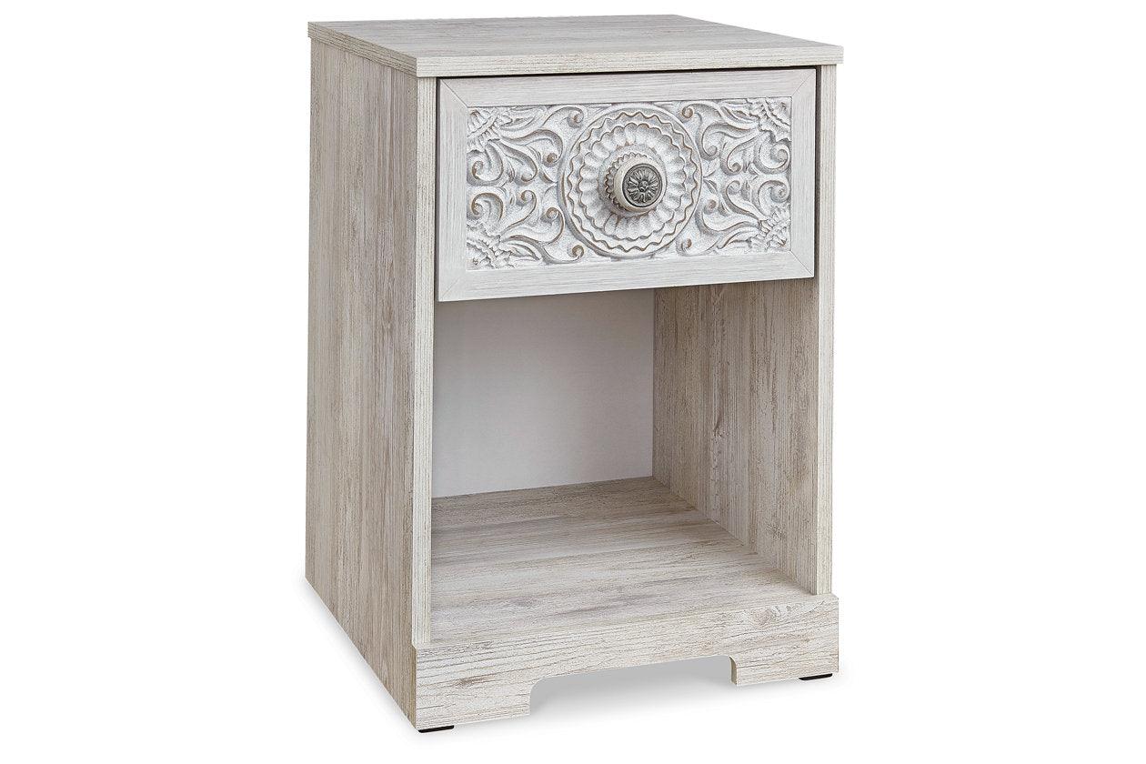 Paxberry Whitewash Nightstand - Image 6