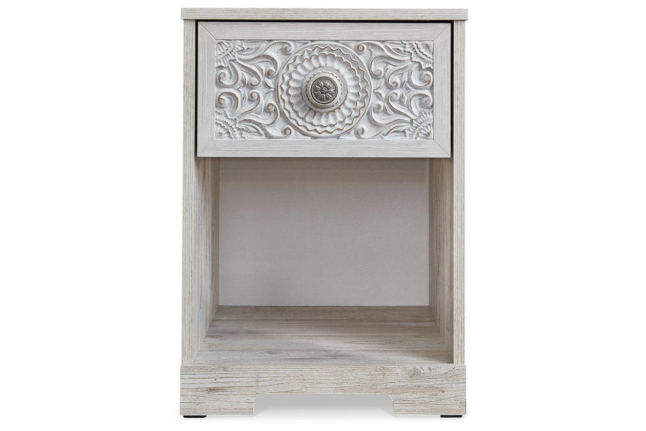 Paxberry Whitewash Nightstand - Image 4
