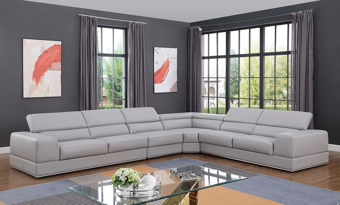 Pella Light Grey Sectional - Image 10