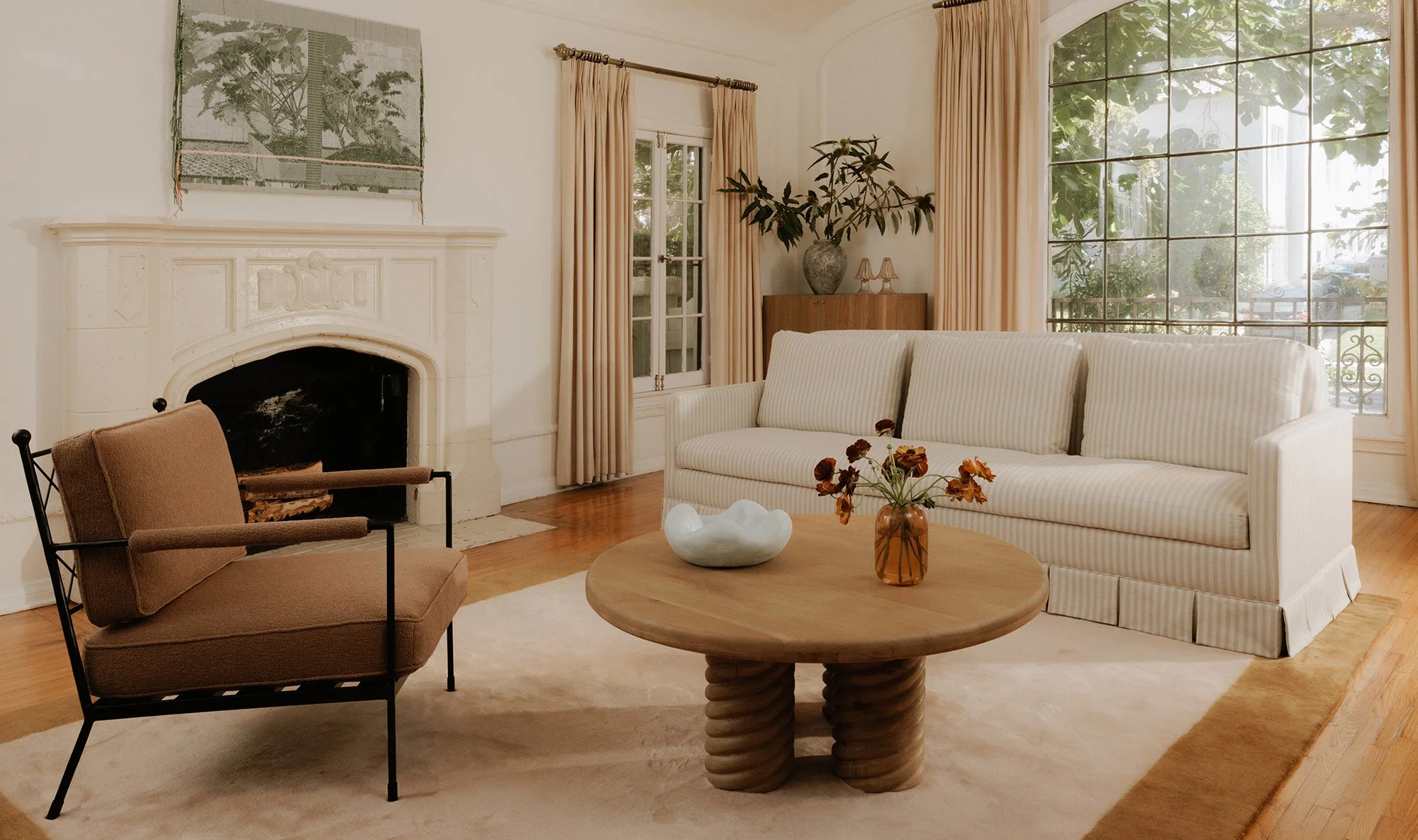 Pellicano Sofa Beige Stripe - Image 3