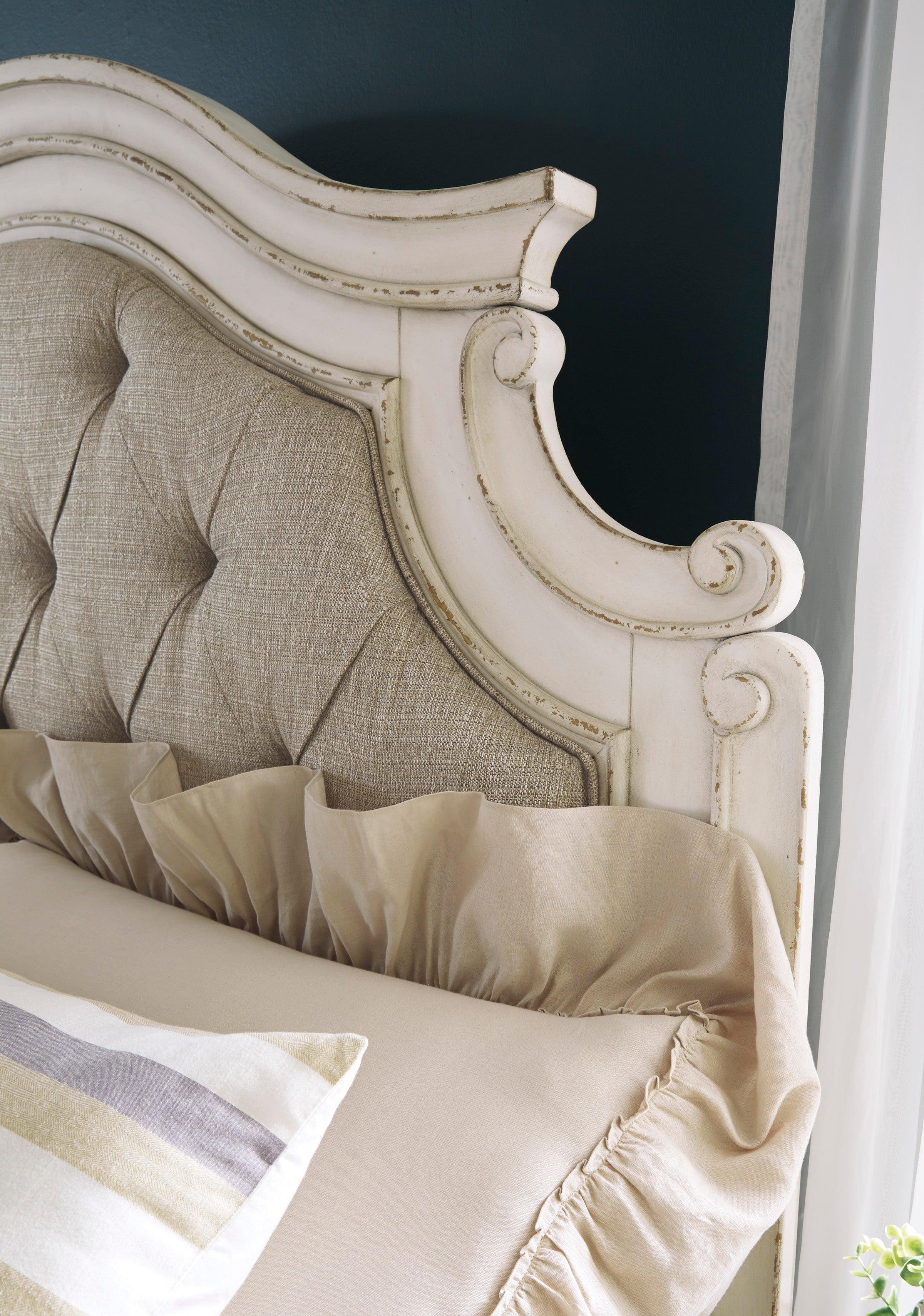 Realyn Chipped White Upholstered Panel Bedroom Set - Image 4