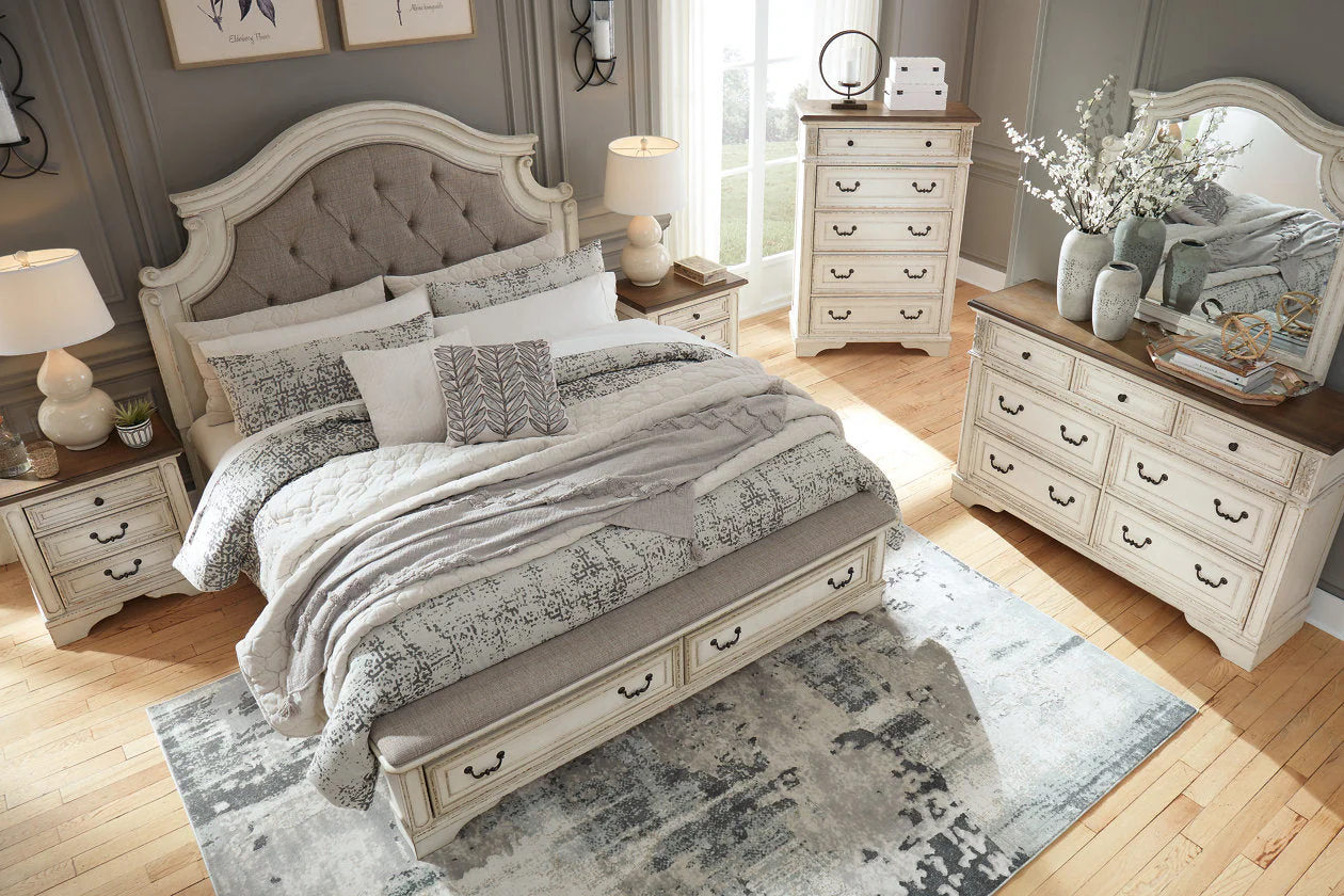 Realyn Two-tone California King Upholstered Storage Platform Bed with Footboard Bench - Image 6