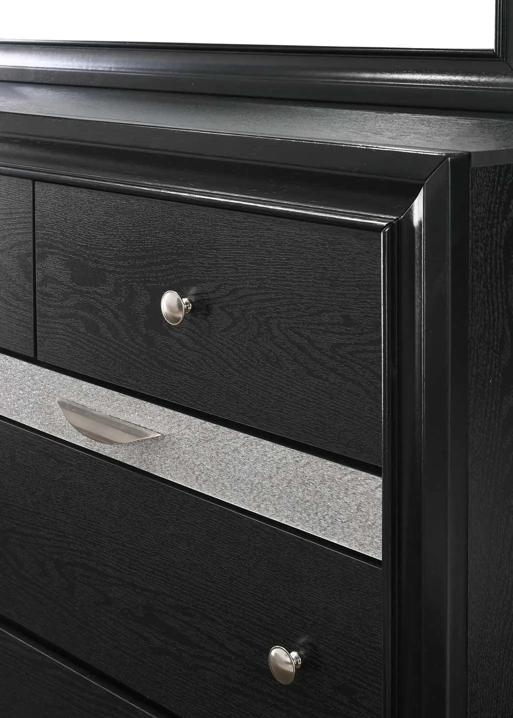 Regata Black and Silver Dresser - Image 3