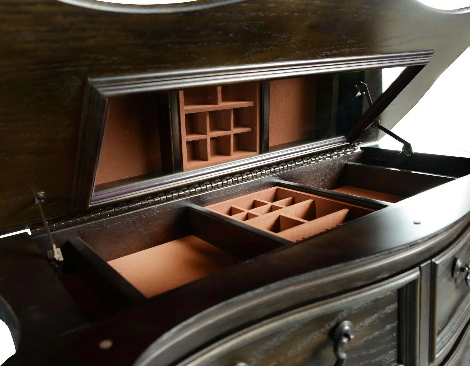Rhapsody Lift-Top Chest - Image 5