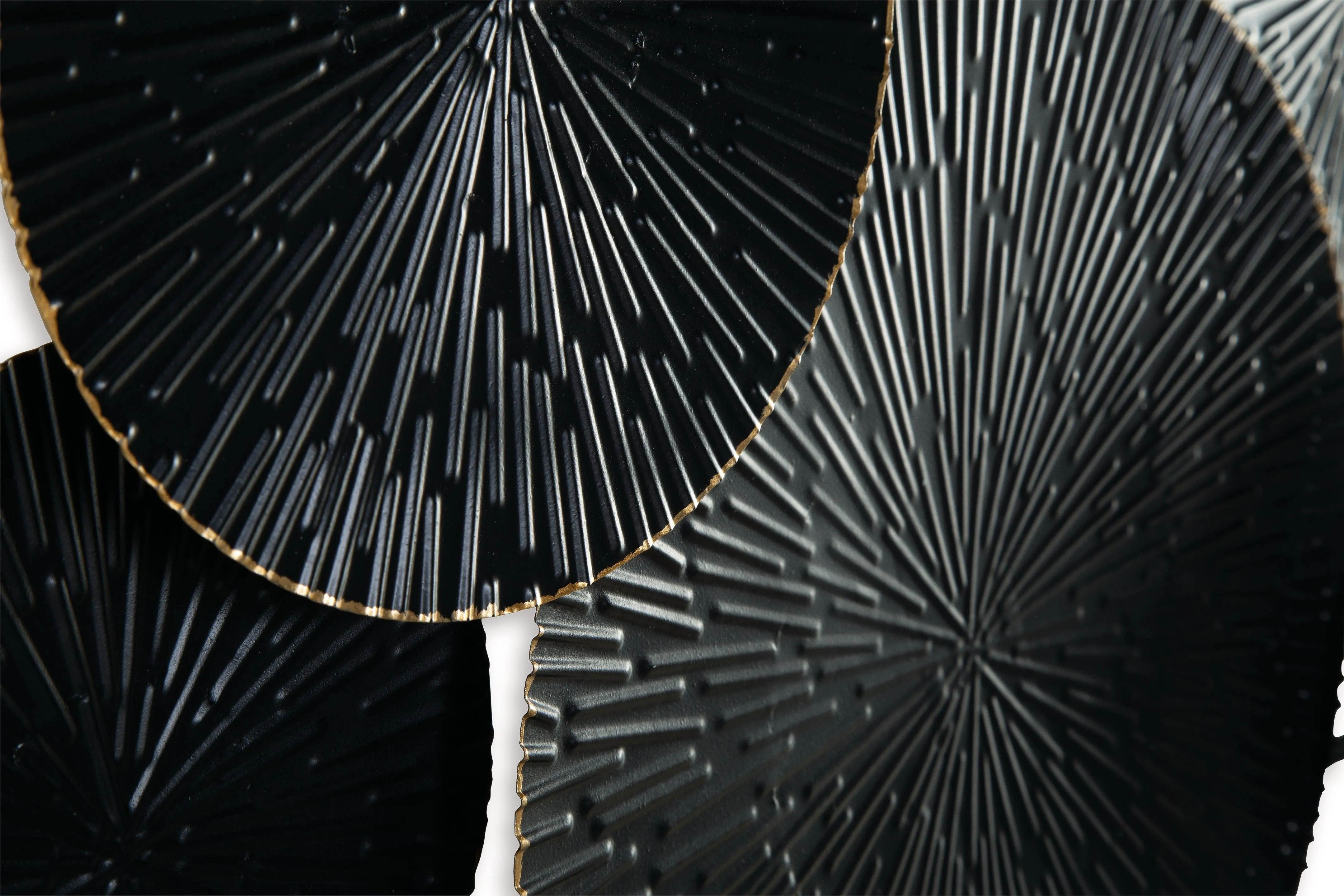 Rhetlen Black/Gold Finish Wall Decor - Image 7