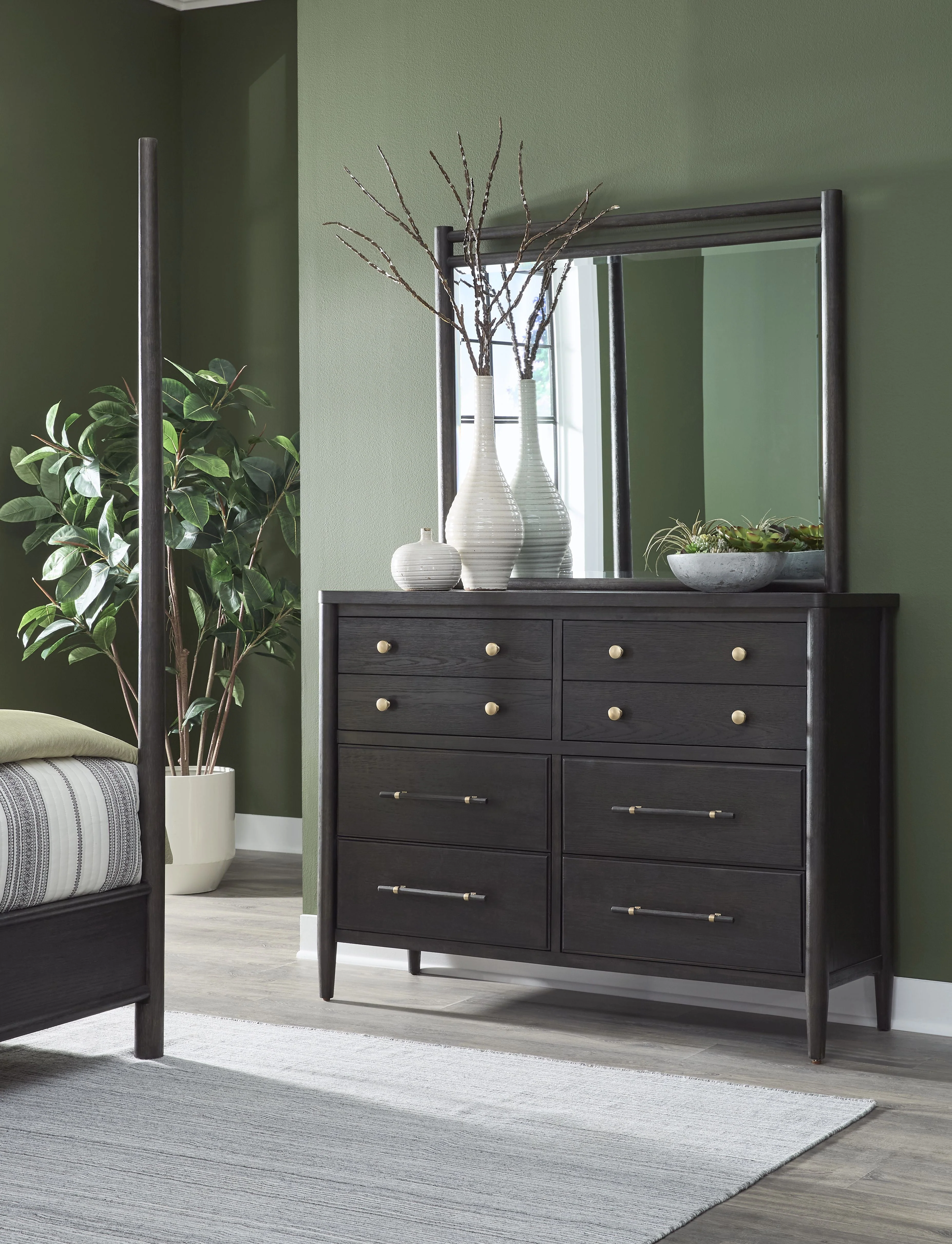 Rockport Eight Drawer Oak Wood Dresser in Yin - Image 2