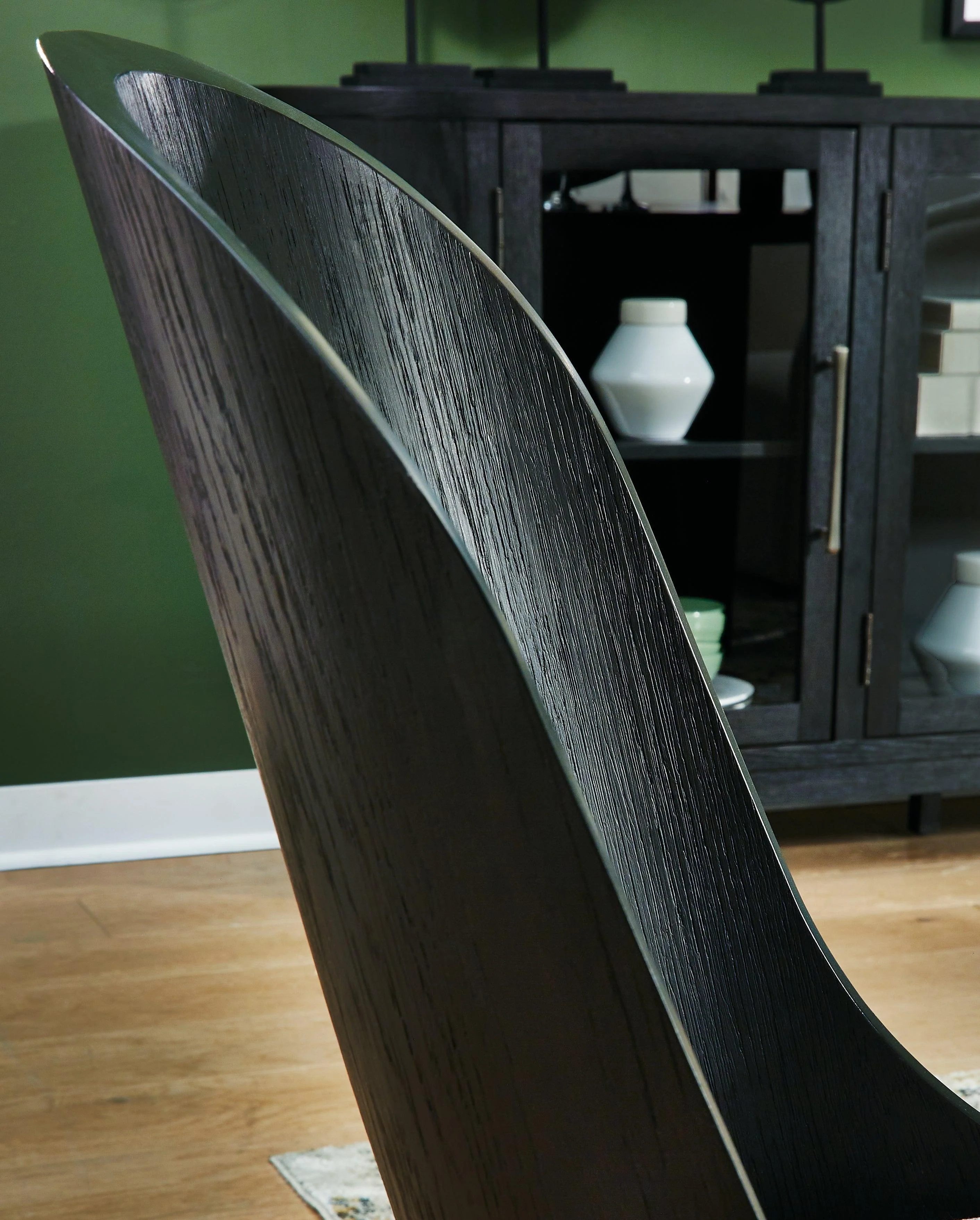 Rowanbeck Black Dining Table and 6 Chairs - Image 4