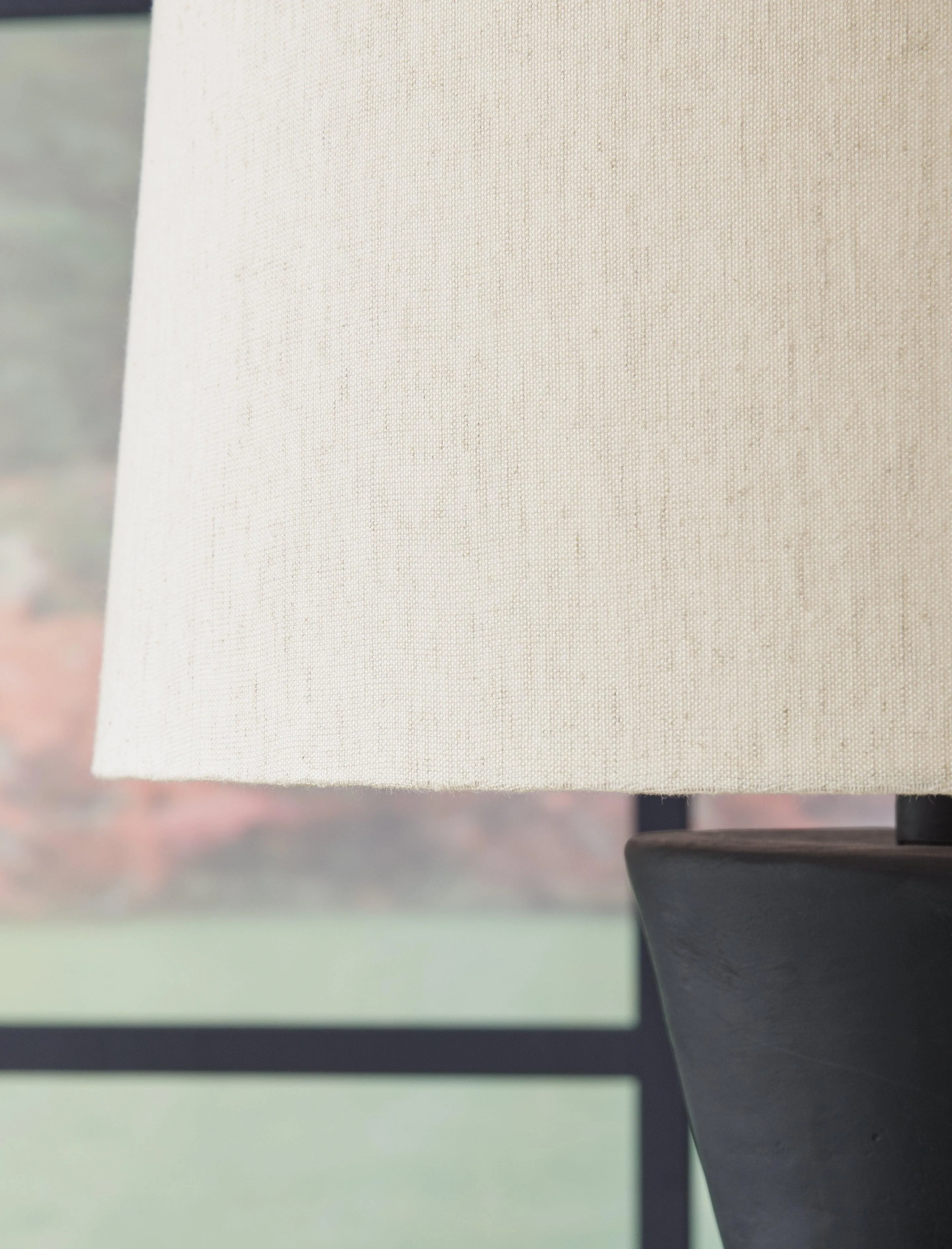 Scarbot Distressed Black Table Lamp - Image 2