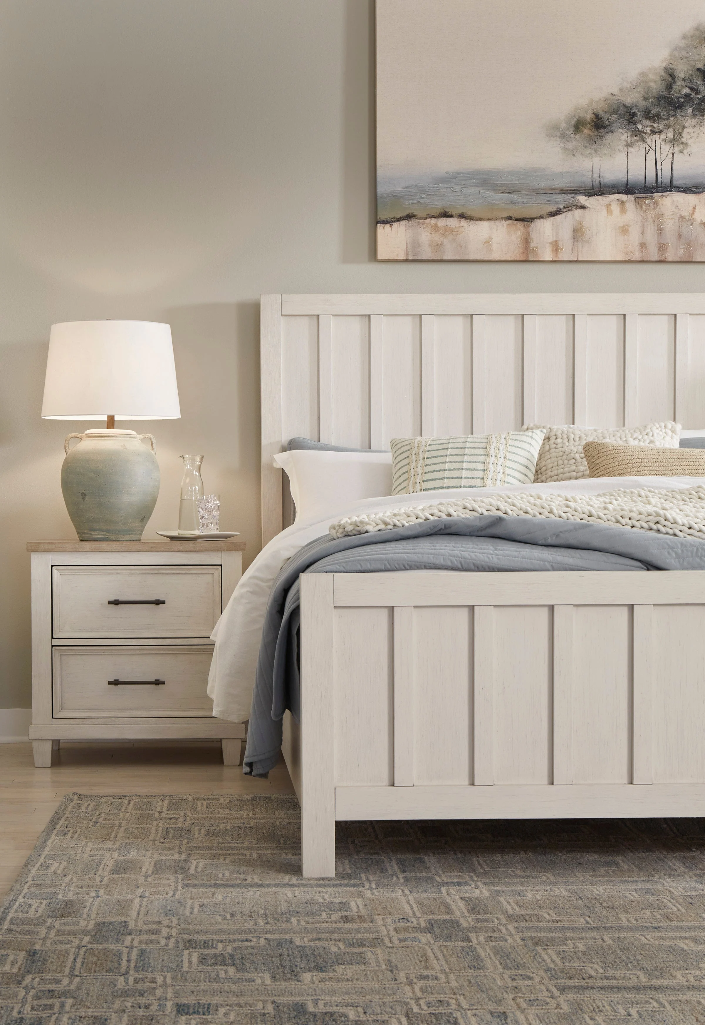 Shaybrock Antique White/Brown Panel Bedroom Set - Image 6