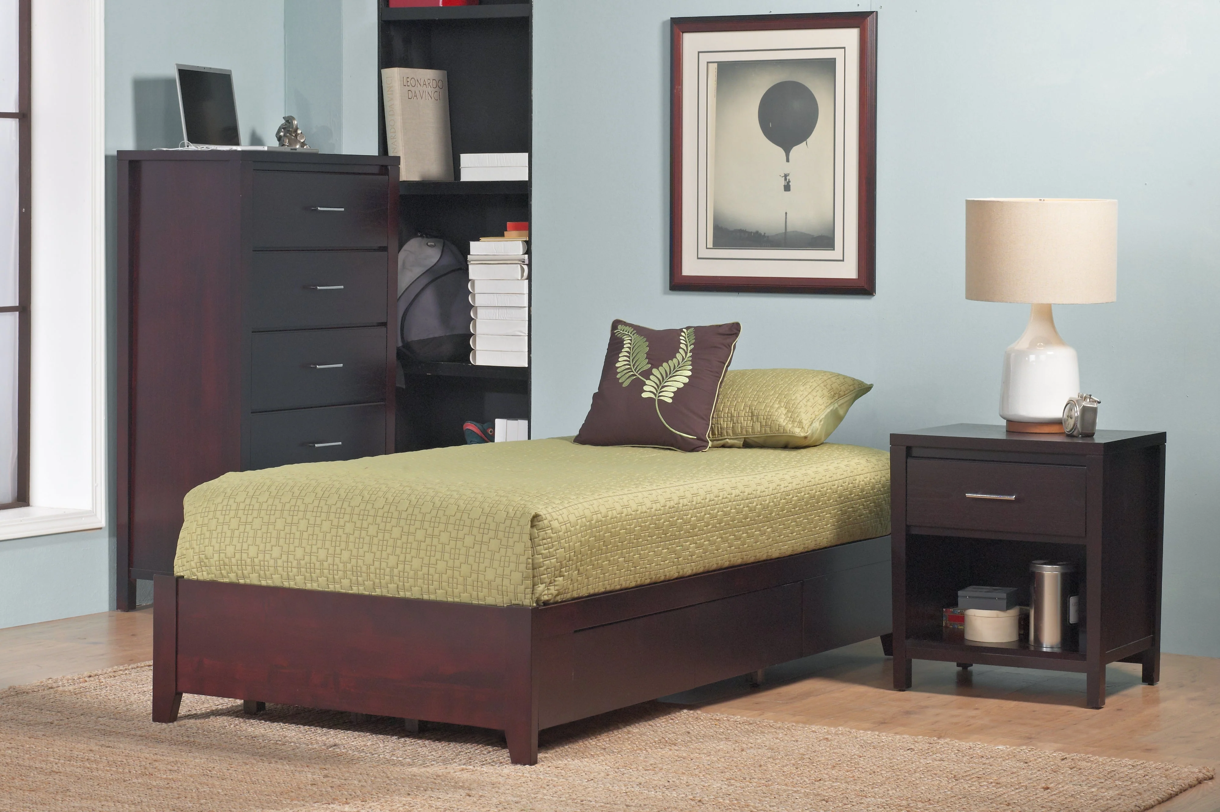 Simple Wood Queen Storage Bed in Espresso - Image 9
