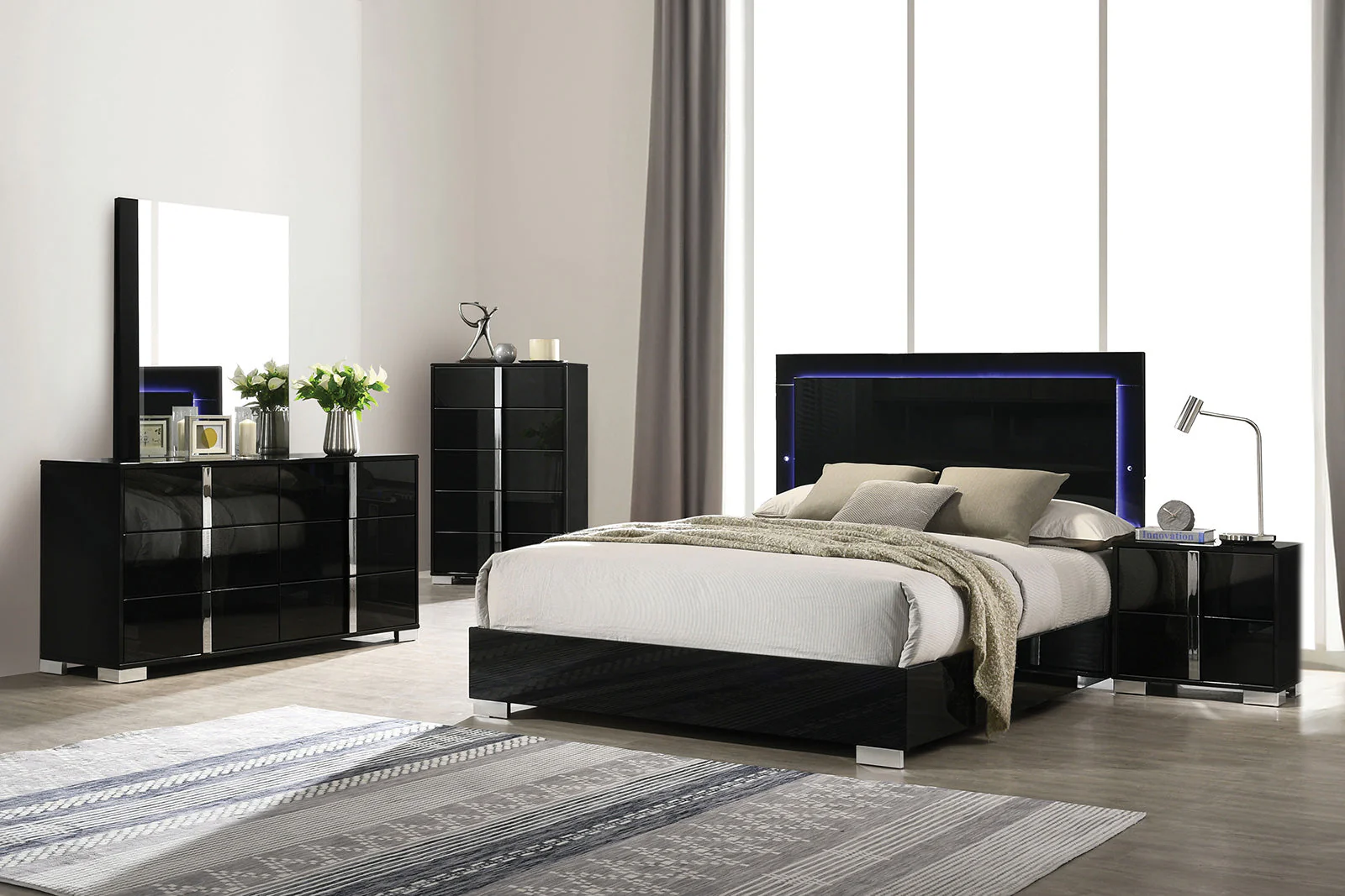 Sinistra Piano Black King Bed - Image 2