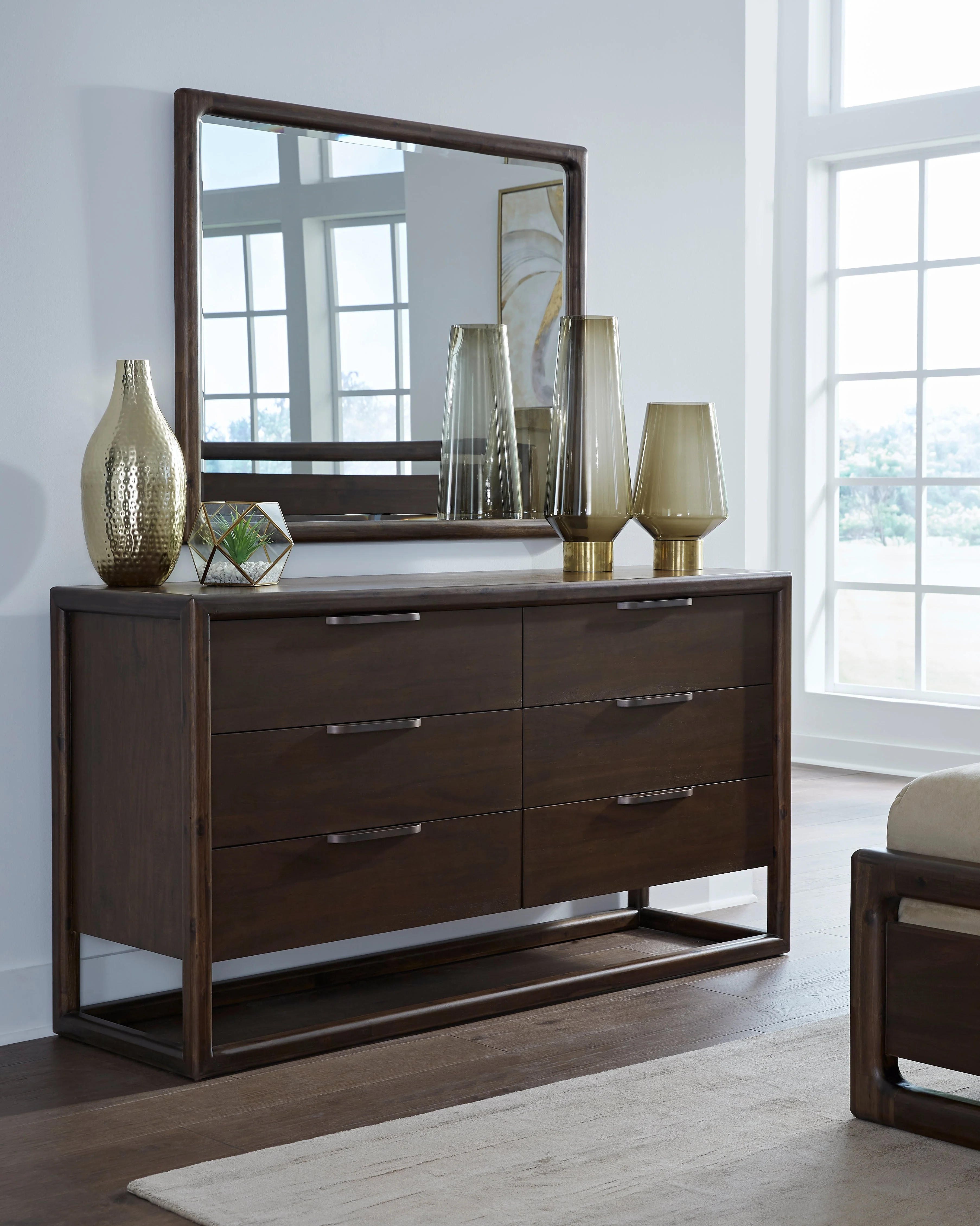 Sol Six Drawer Acacia Wood Dresser in Brown Spice - Image 2