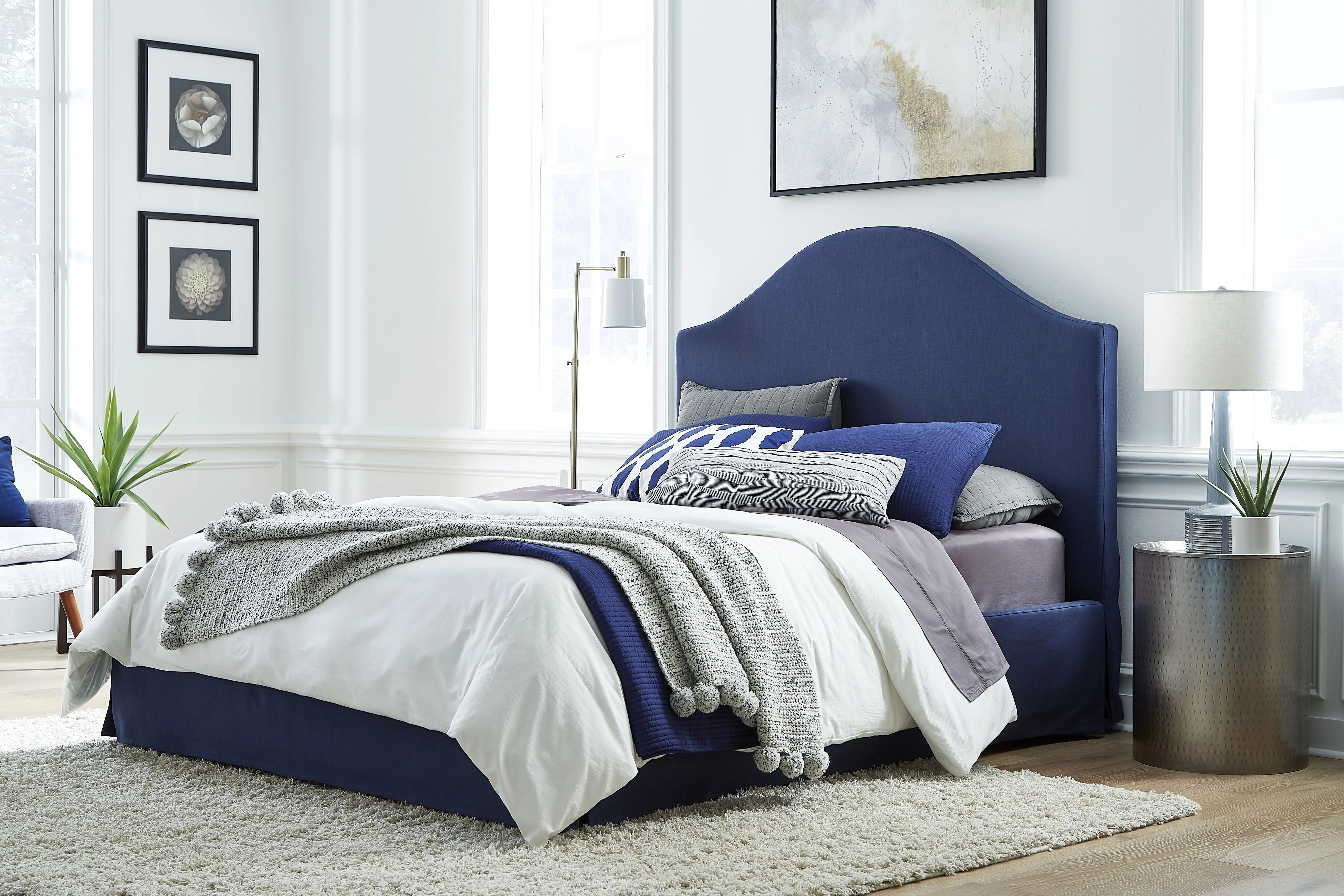 Sur Skirted Footboard California King  Storage Panel Bed in Navy - Image 2