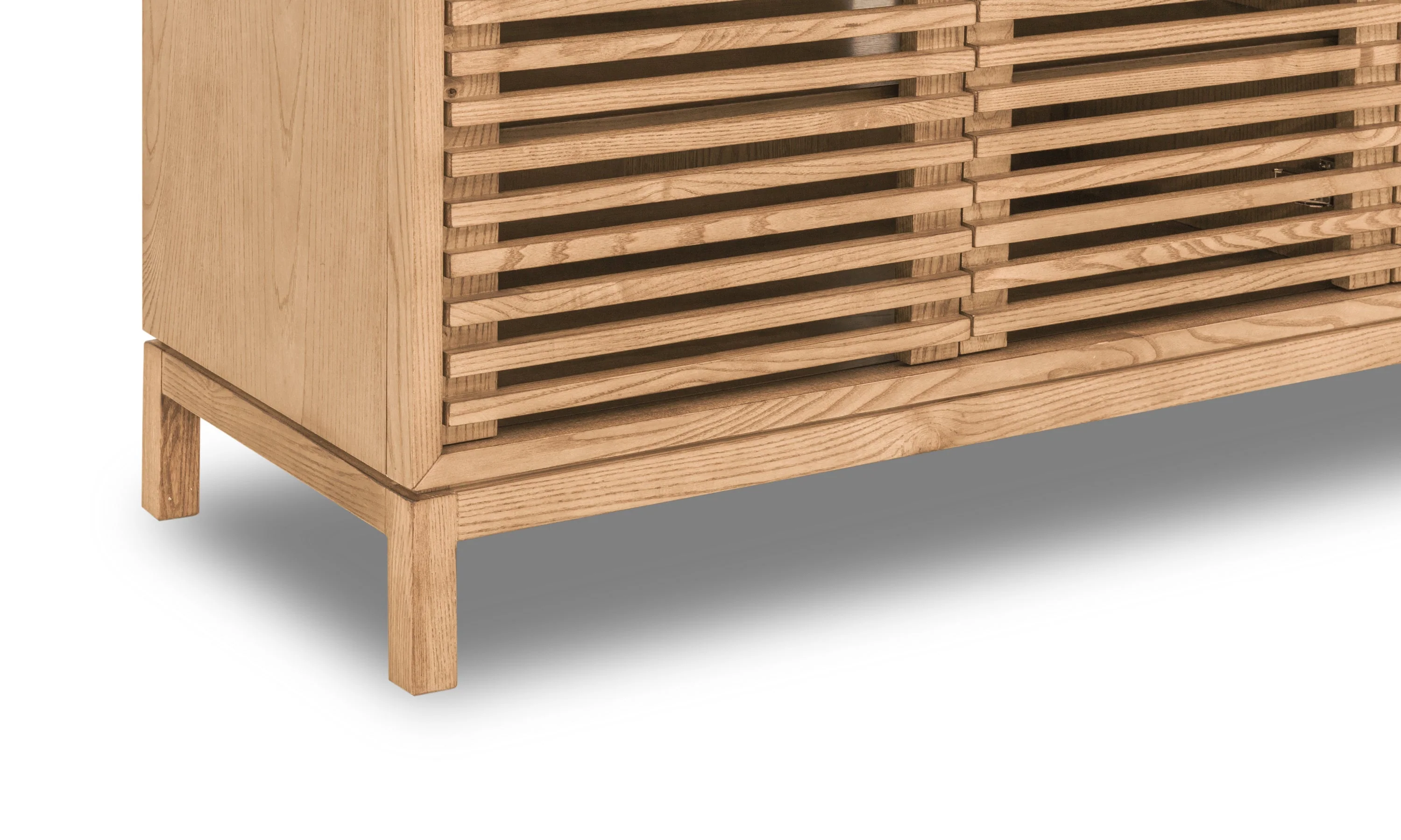 Tanner Four Door Solid Ash Media Console in Flaxen - Image 6