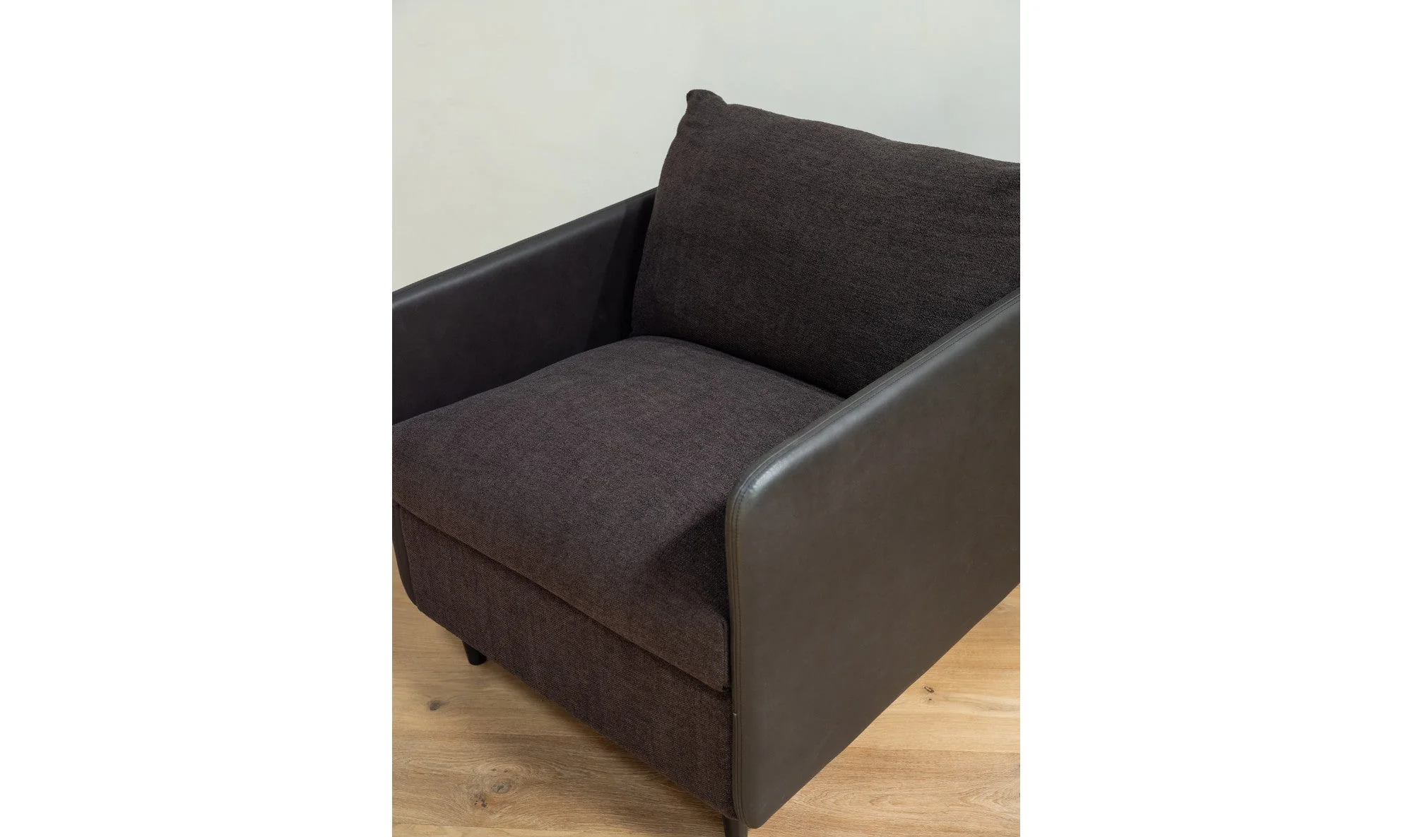 Teller Accent Chair Warm Black - Image 5