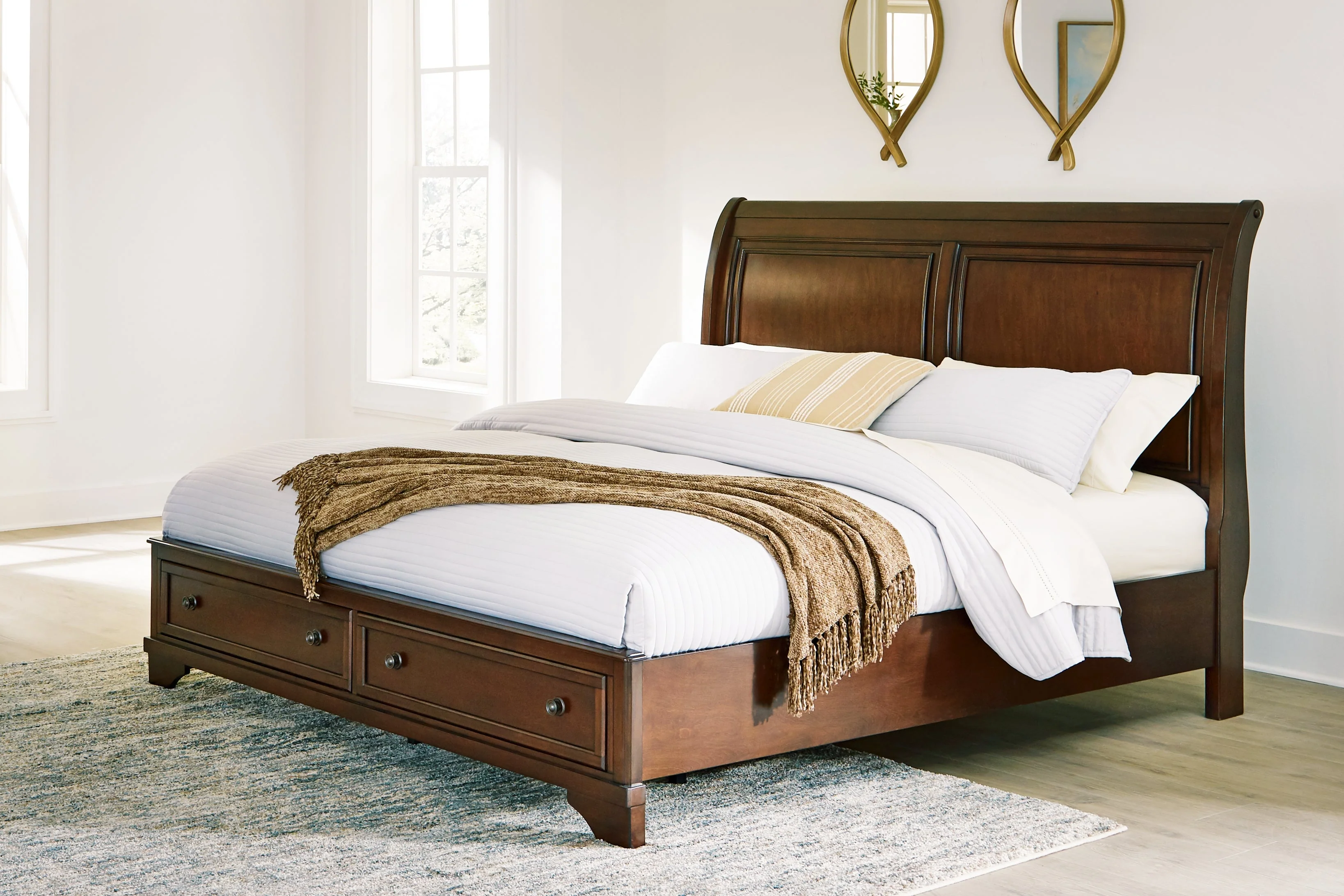 Trellington Brown Queen Sleigh Storage Bed - Image 5