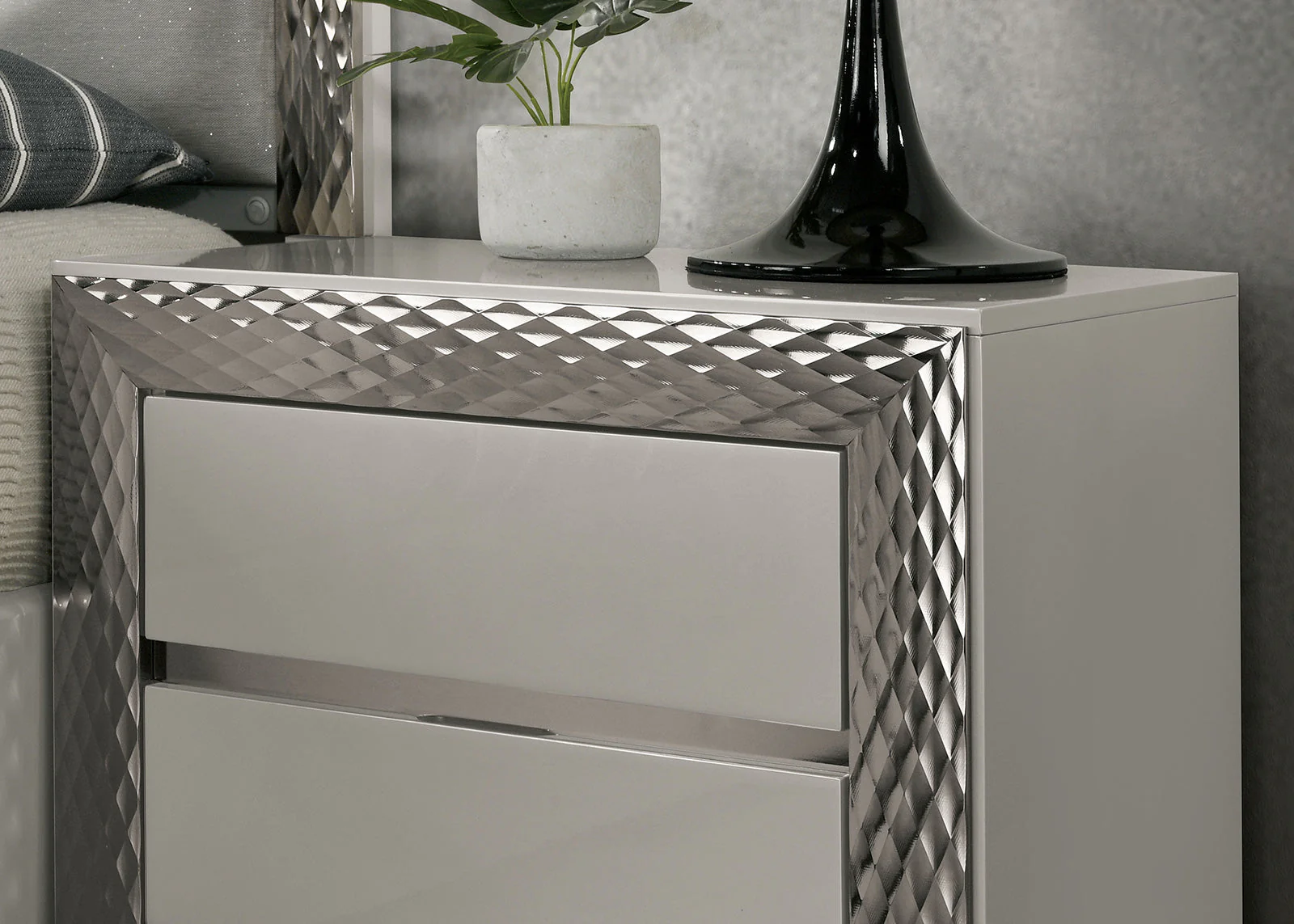 Ventnor Gray Nightstand - Image 2