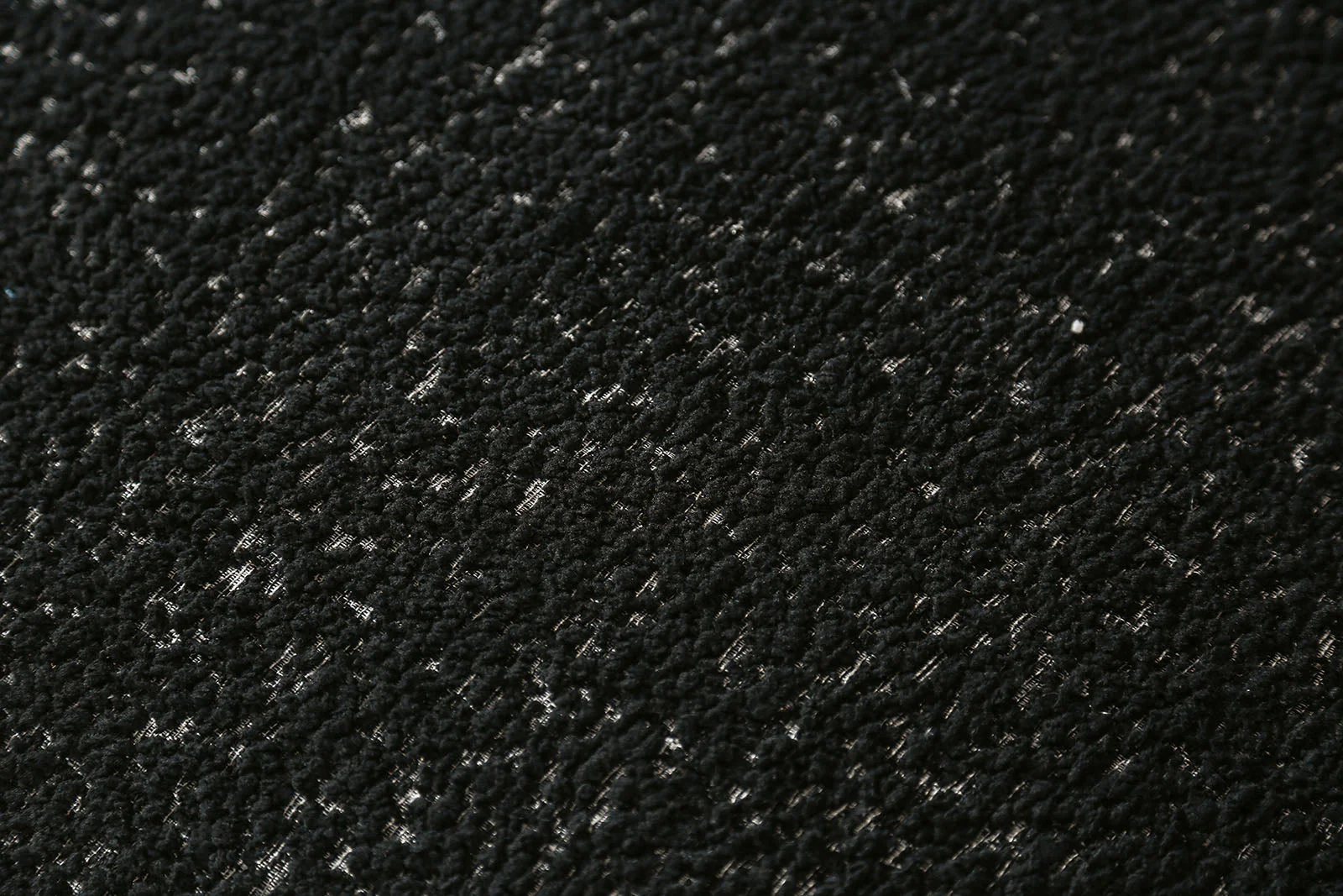 Verdal Black Sofa & Loveseat - Image 5