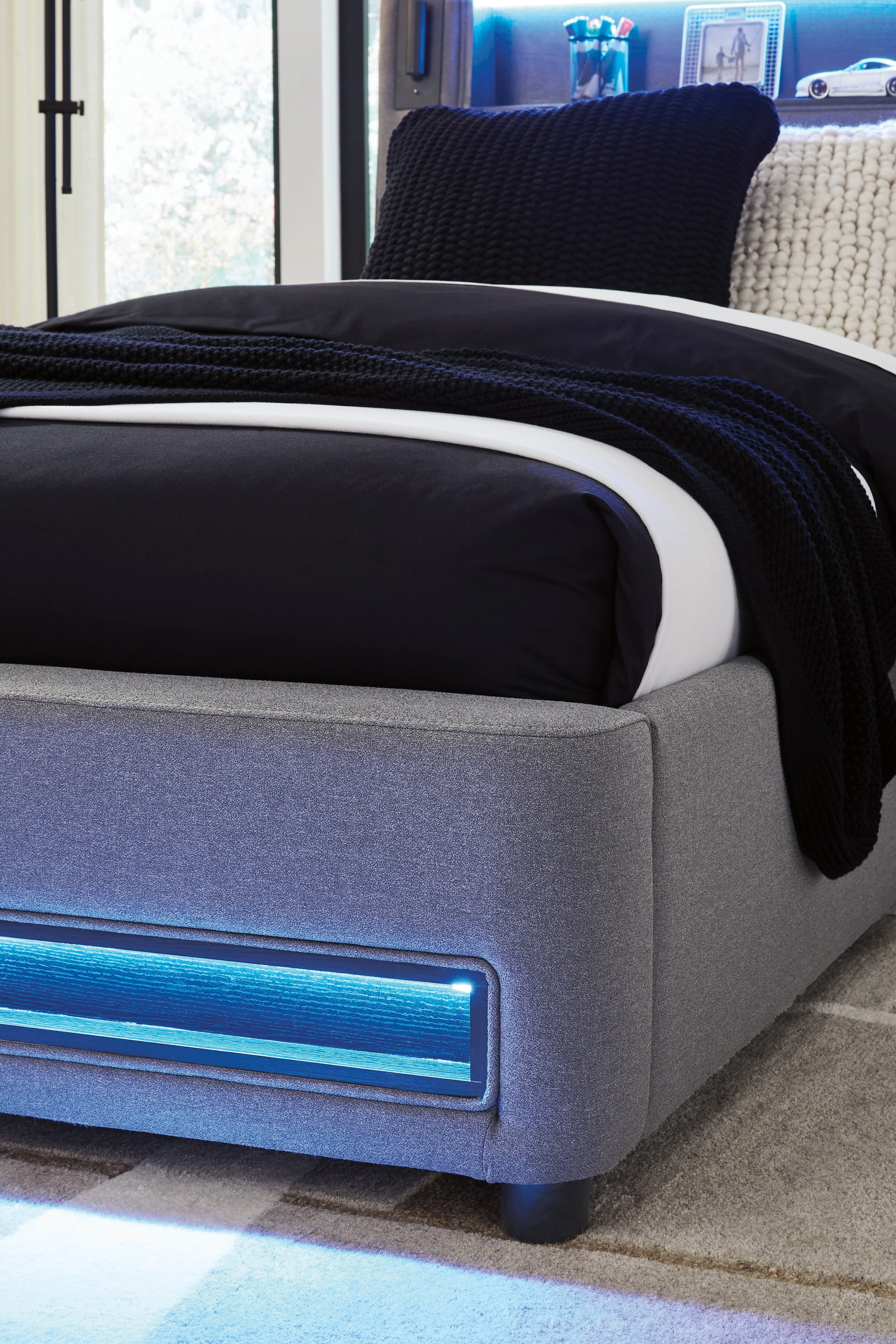Verishaw Gray Twin Upholstered Bed - Image 16