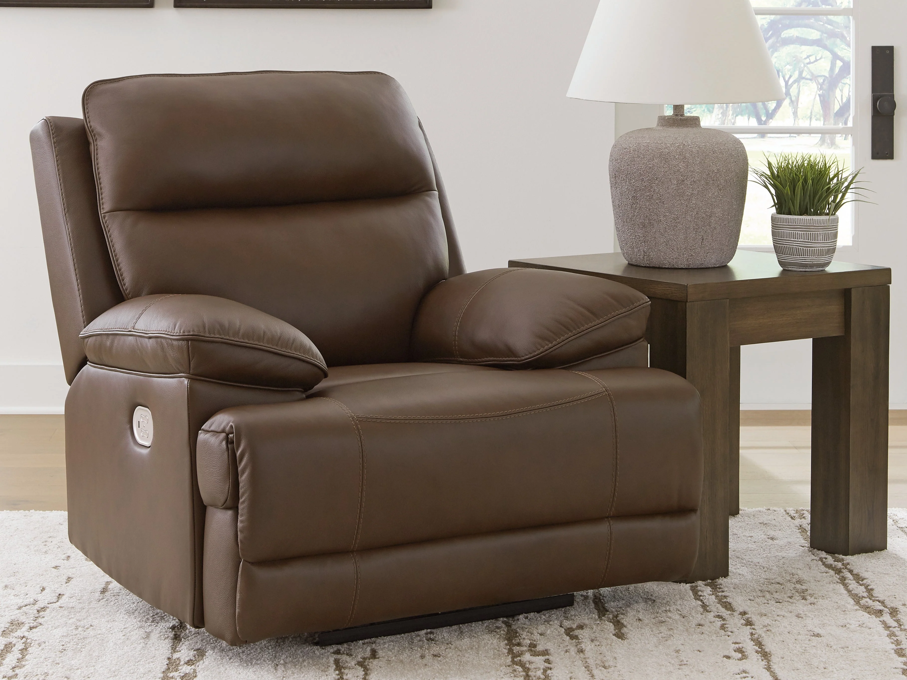 VonRyan Tobacco Power Recliner - Image 5
