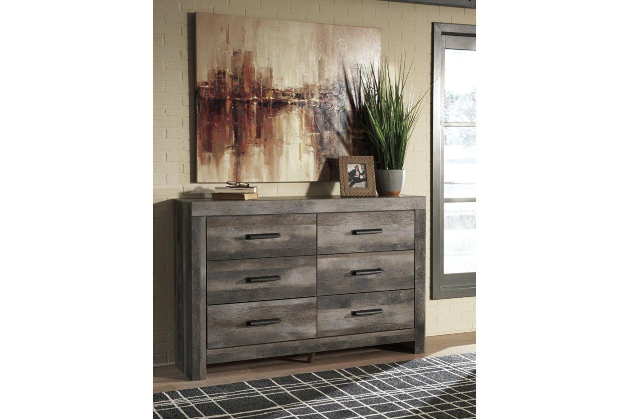 Wynnlow Gray Dresser - Image 3
