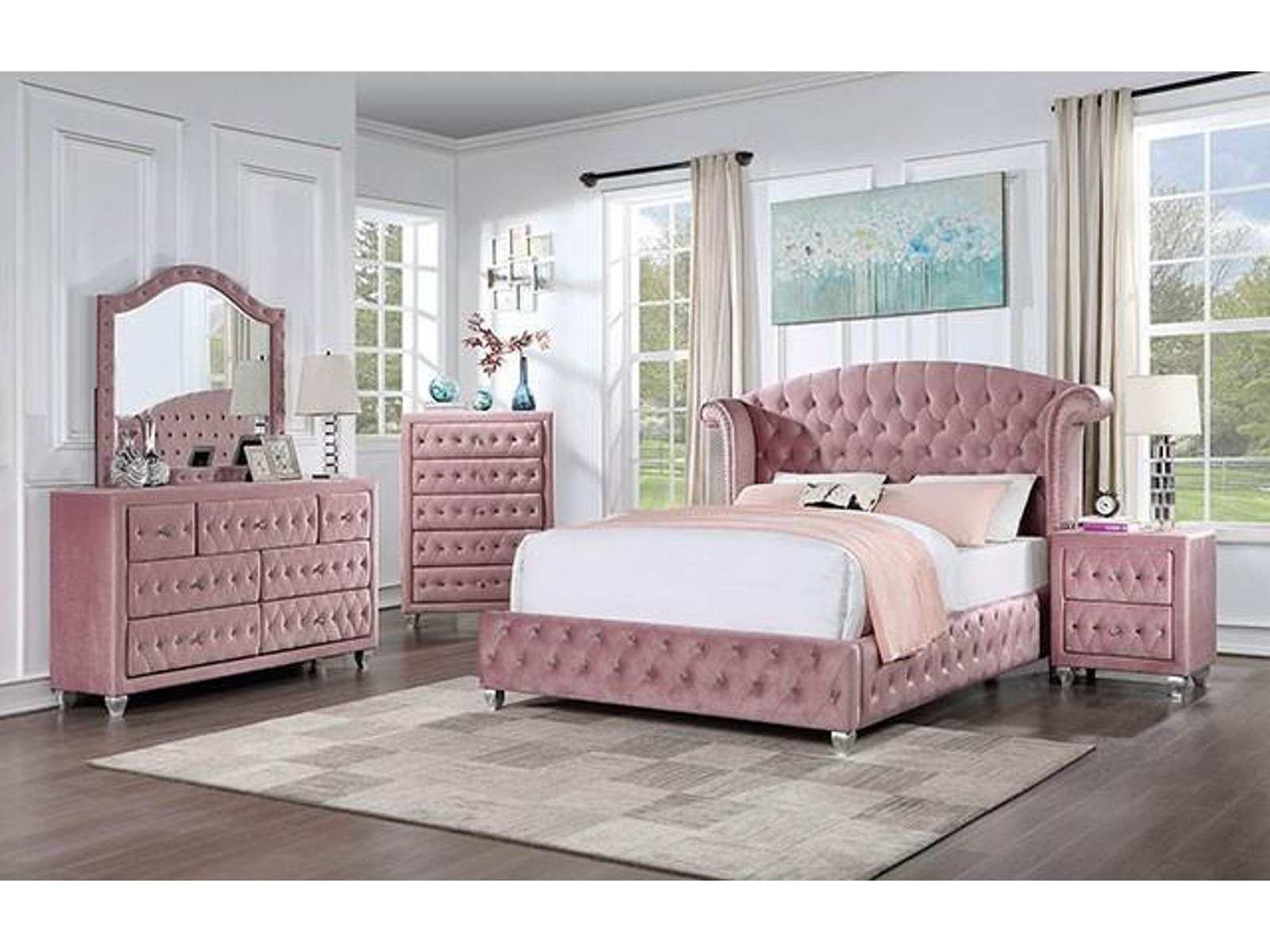 Zohar Pink 4-Piece Full Bedroom Set