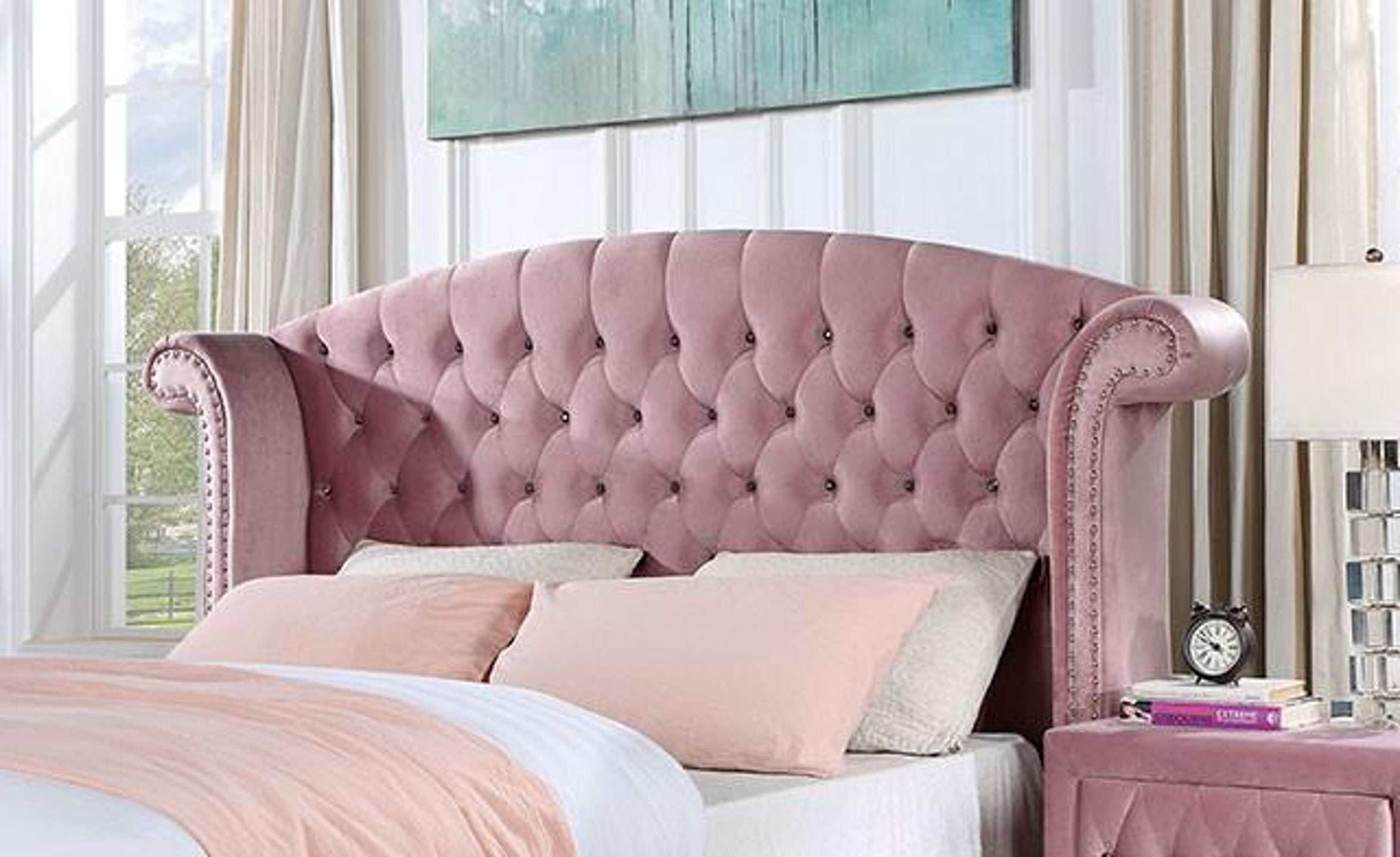 Zohar Pink 4-Piece Full Bedroom Set - Image 3