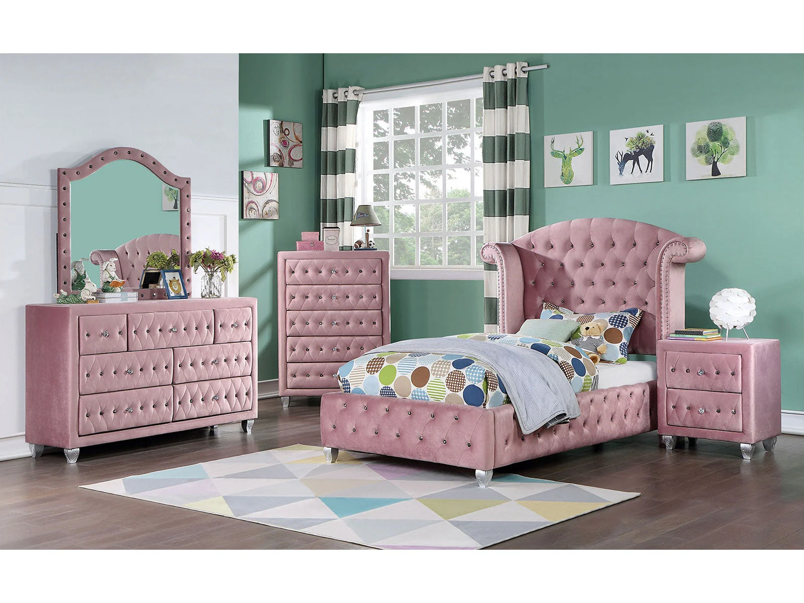Zohar Pink 4-Piece Twin Bedroom Set