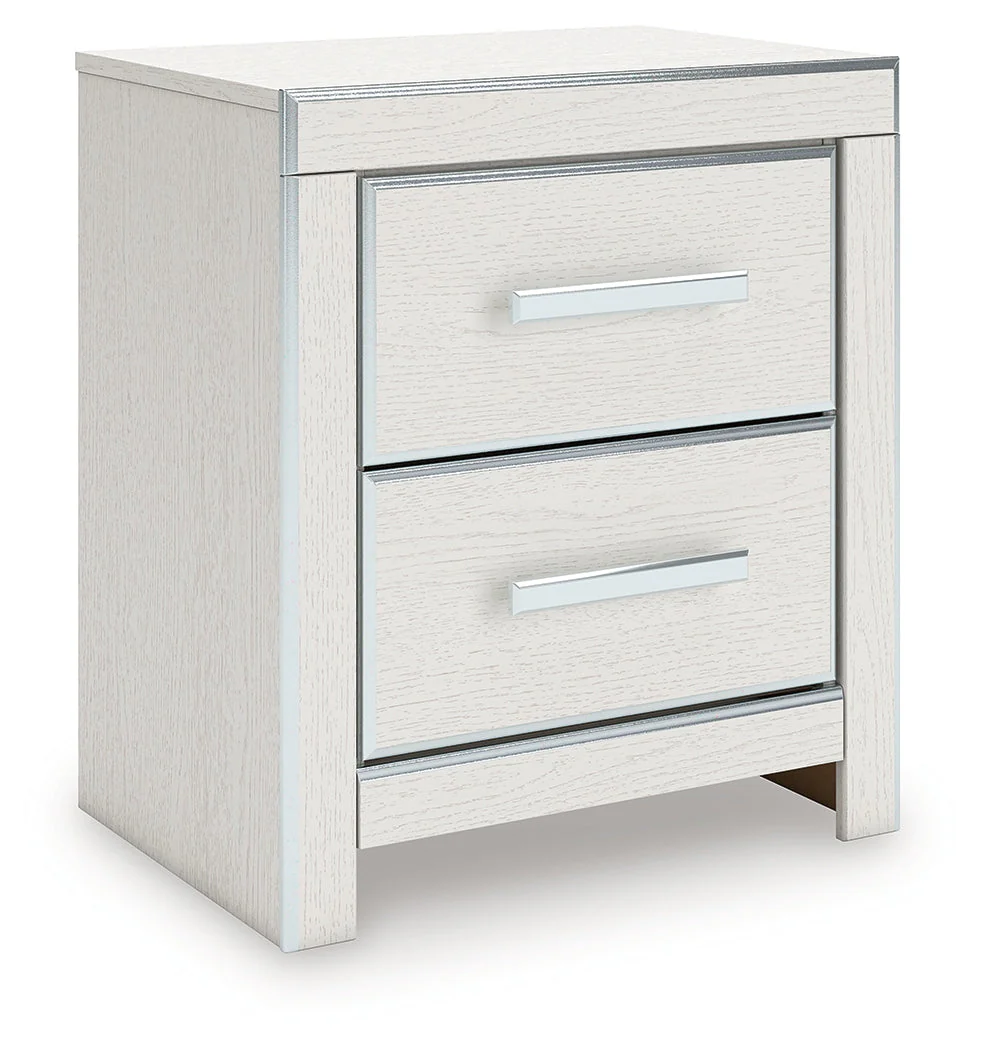 Zuraleus White Nightstand - Image 2